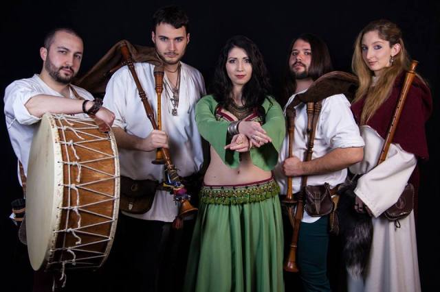 compagnie del barbecocul foto